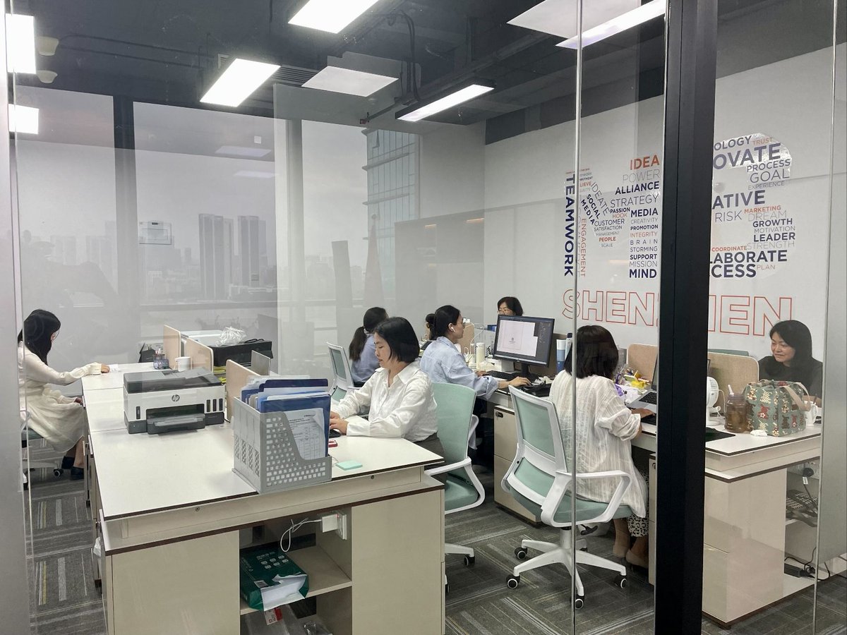 Vivek Tiwari (@supervivekt) on Twitter photo Guess !!!!
..............
..............
this is not some swanky MNC office Picture. This is "women@mb" in action at one of our global offices. #women power
<a href="/Medikabazaar/">Medikabazaar</a> <a href="/MedikabazaarME/">Medikabazaar Middle East</a> Guess !!!!
..............
..............
this is not some swanky MNC office Picture. This is "women@mb" in action at one of our global offices. #women power
<a href="/Medikabazaar/">Medikabazaar</a> <a href="/MedikabazaarME/">Medikabazaar Middle East</a>