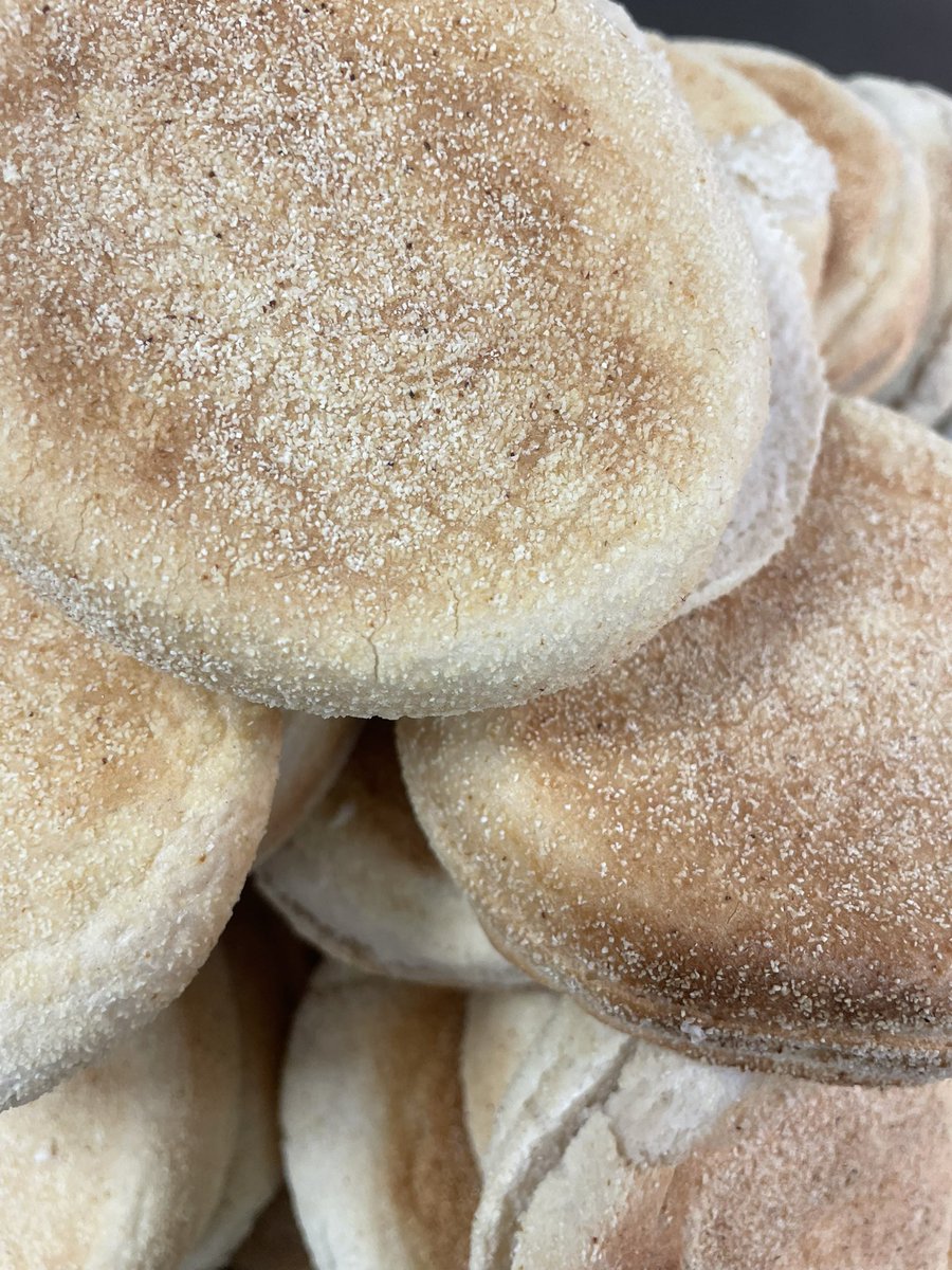 Did we mention a yummy brunch too! 😋

Who can resist this lovely feast!  So much fun planned for our Saturday Open Morning!  Do come and have a look around 👀

<a href="/NewWaveFed/">New Wave Federation</a> ❤️