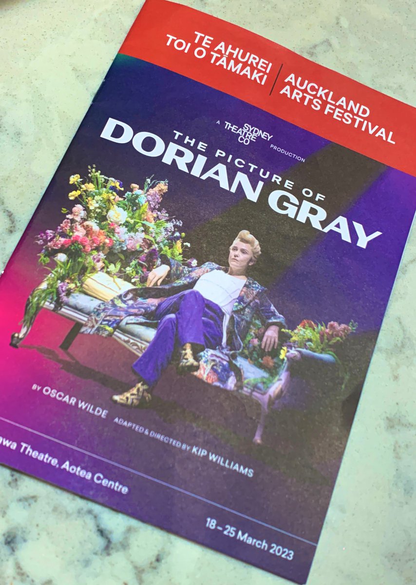 LSWoolf's tweet image. Saw something so new and fresh and mindblowing tonight. Catch it if you can. And don’t run. Sprint. @SydneyTheatreCo @Aklfestival