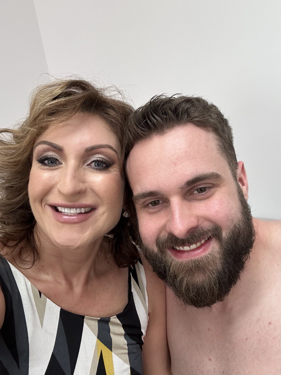 Julia North🔞⛔ on X: Shooting ✓ for @maturenl with a new rising pornSTAR  🌠 Tomsxxxl🌶️🌶️🌶️ A BIG surprise awaits you 💯😈😋  t.col5VX32LCqA  X