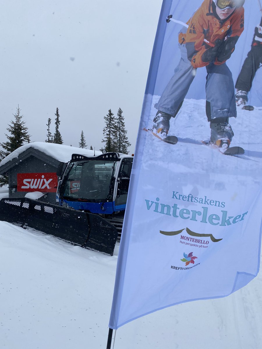 På plass på Sjusjøen for Kreftsakens Vinterleker, i regi av Kreftforeningen og Montebellosenteret. 400 store og små deltakere rammet av kreft, enten de er syke selv eller som pårørende. Enkelte oppdrag er viktigere enn andre ❤️