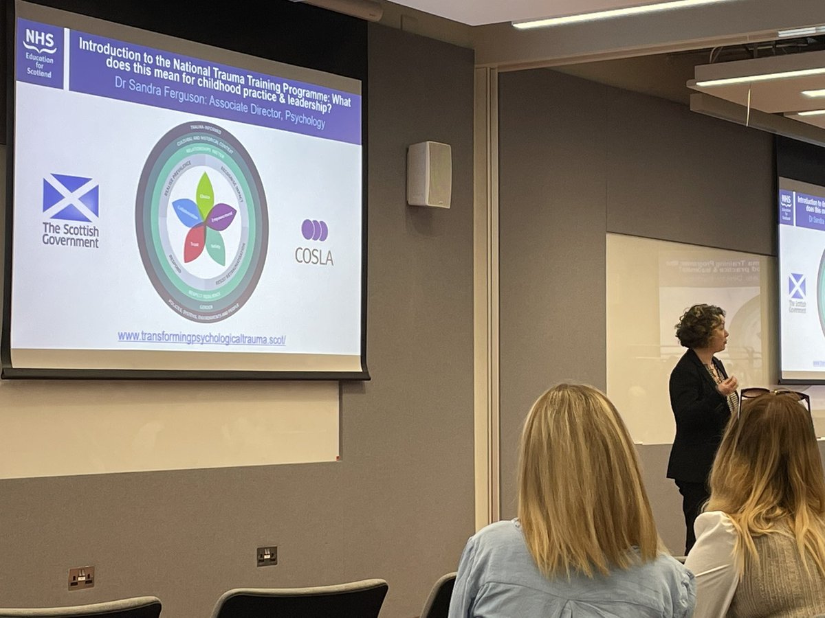 Heather Armstrong tweet media