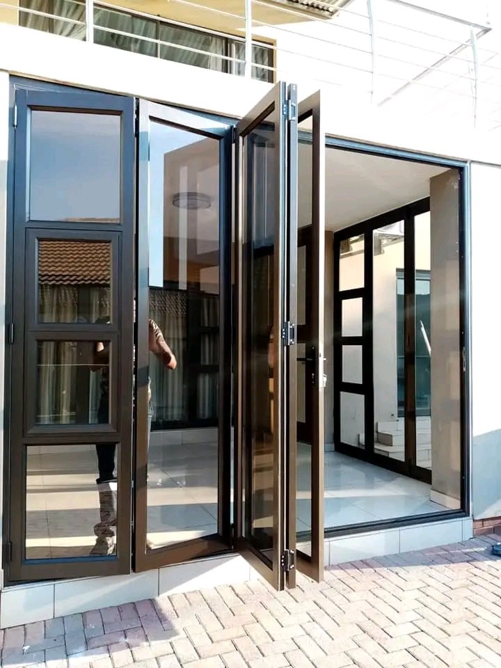 drizzyalsina's tweet photo. Aluminum manufacturing let's support each other 0784801444 https://t.co/MZcdGyzr1o
