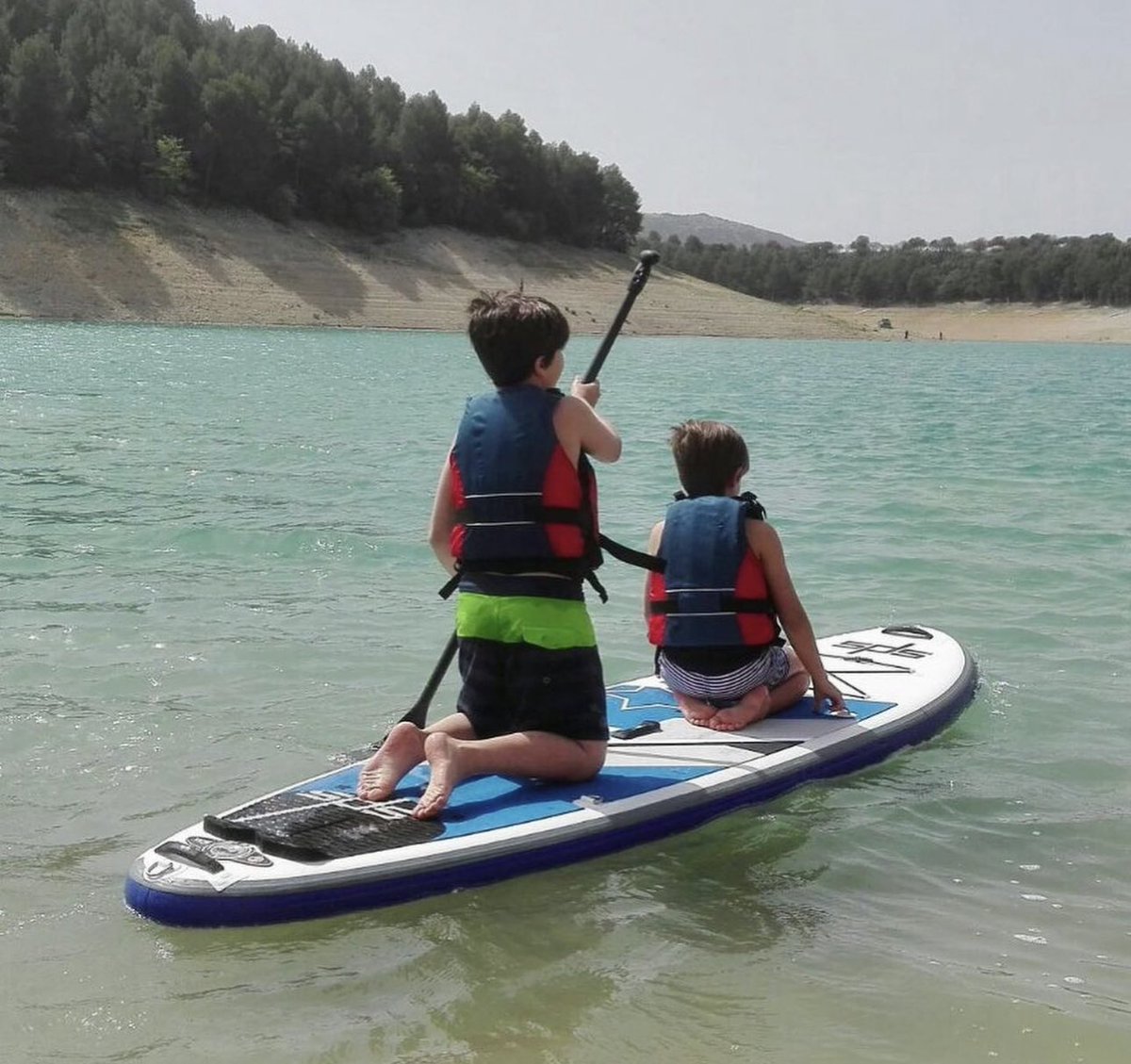 activasur's tweet photo. Si buscas un viaje de estudios lleno de aventura y diversión donde tus hijos/as creen maravillosos recuerdos con sus compañeros/as ... ¡tenemos la solución perfecta para ti!

¡Llámanos y te preparamos un viaje ajustado a vuestras necesidades!

#activasur #viajedeestudios https://t.co/1L443izfNH