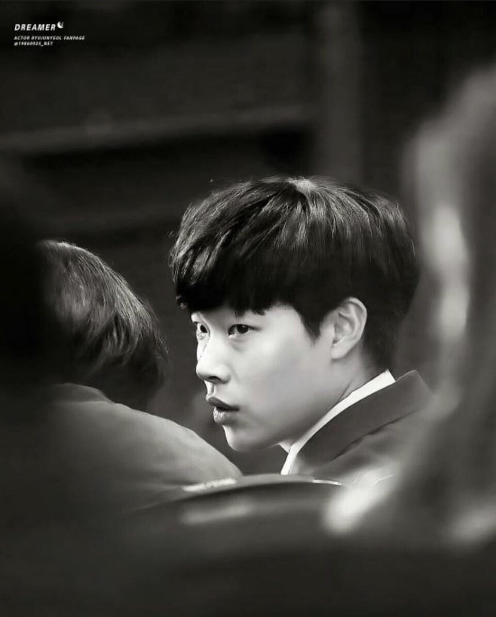 jingoofu's tweet photo. 류보싶ㅠㅠㅠㅠㅠㅠㅠㅠㅠ https://t.co/RzQxeCjK1D