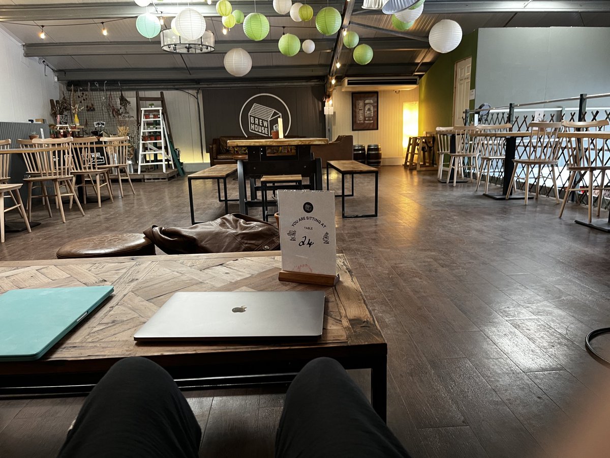 Managed to get the upstairs at ⁦@BrewhseProject⁩ all to myself just briefly this morning and danced alone up here waiting for my breakfast to be delivered! Best place to come and work EVER! #Brewhouse #Arundel