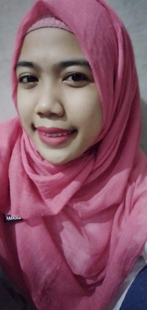 nindy_alya's tweet photo. Muka bahagia, pulang maen suami belum samp rumah 😀 https://t.co/6iWqwnUiuv