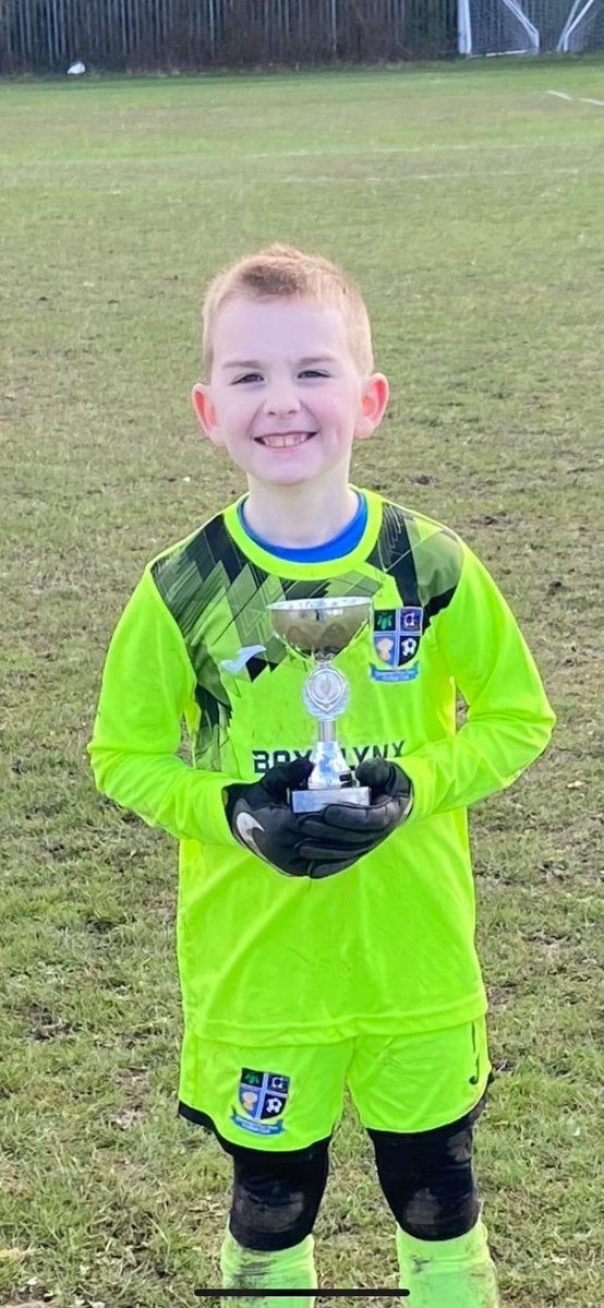 He’s only gone and done it again 🙈 3 weeks on the bounce being chosen as oppositions man of the match! ⚽️ We’re so proud of him ☺️ <a href="/Class34M_WS/">Class 3/4M</a> <a href="/school_ws/">WIlliamStockton</a> @wfedwelfare