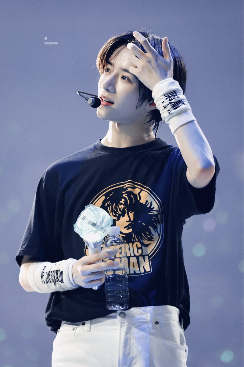 230325 🧁🧸

#범규   #BEOMGYU       
#TXT_BEOMGYU  #TXT_범규 
#TOMORROW_X_TOGETHER              
#TXT