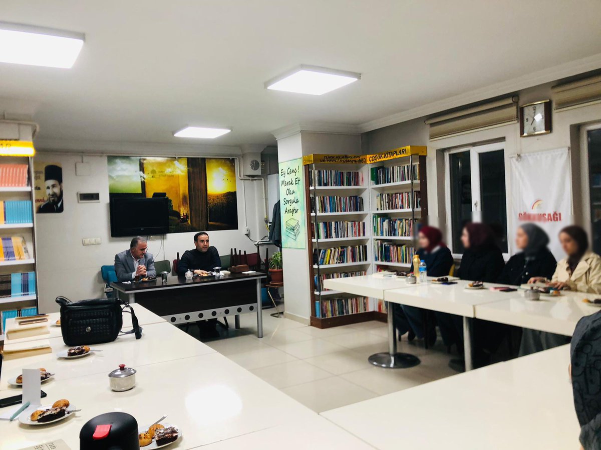 Gökkuşağı  Eğitim Kültür  Ve Yardımlaşma Derneği  Gençlik Birimi Üniversite Komisyonu’nun üniversite öğrencilerine yönelik düzenlediği  ‘Kitap Tahlili Programı’nda Doç. Dr Ferhat  KARDAŞ’ın  ‘İrade Eğitimi’  kitabının tahlili yapıldı..