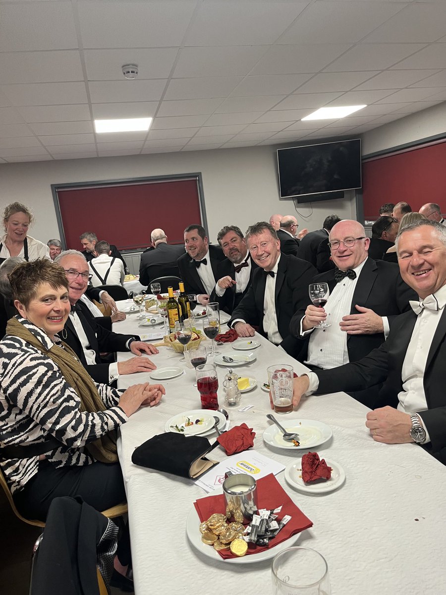 Mark Hildred tweet media