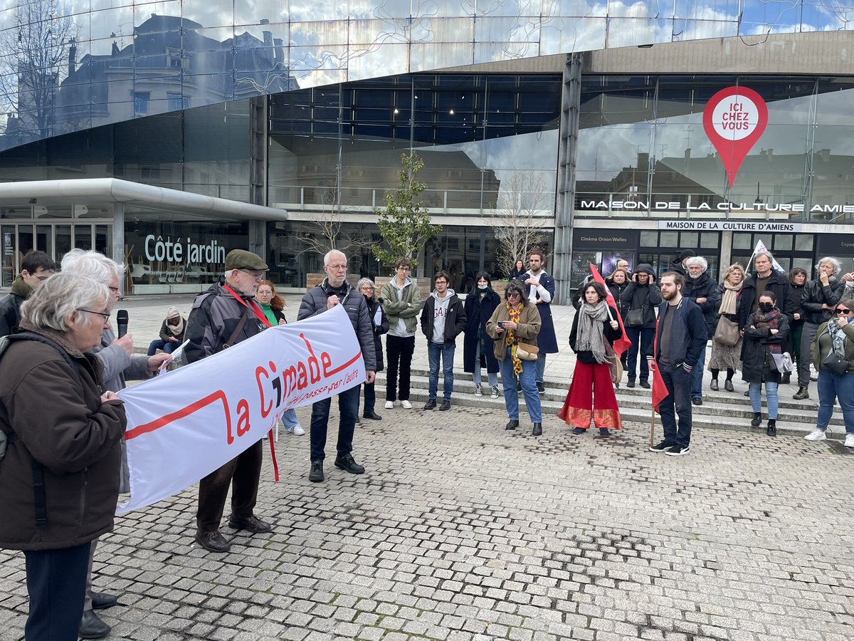 thhutin's tweet image. Au RASSEMBLEMENT CONTRE LA LOI DARMANIN avec les associations et les militants
@lacimade 
Collectif amiénois des sans-papiers (CASP)
@resf19 #Resf 
@ImmigrationEELV