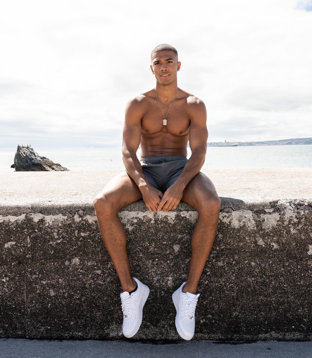 AmenEverytime's tweet photo. Wishing everyone a great weekend! #Everybody✨
Model: Addis Miller #AddisMiller #HappyWeekend #HappySaturday https://t.co/4XIZBZ3VbG