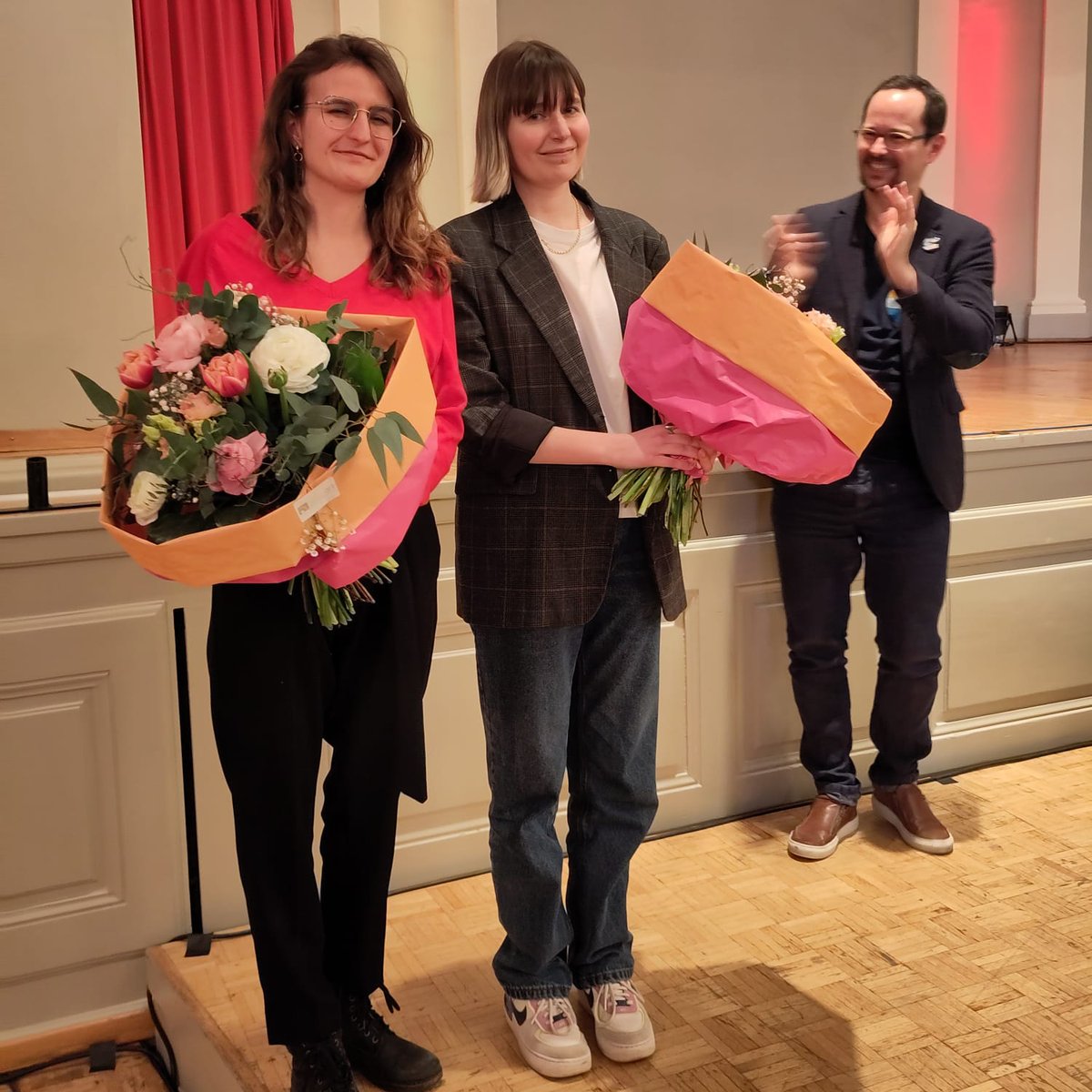 Aujourd'hui, on était à l'Assemblée des Délégué·e·s des <a href="/LesVertsSuisses/">Les VERT·E·S suisses</a>, où notre co-présidente <a href="/MargotChauderna/">Margot Chauderna</a> a été élue à la vice-présidence des VERT-E-S.

À notre grand regret, notre parti parent ne s'est pas laissé convaincre par un non à l'impôt minimum de l'OCDE.