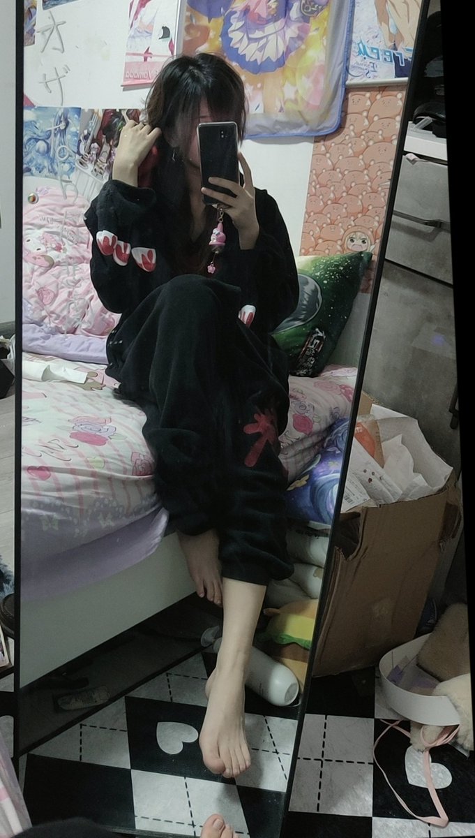 lishen12402180's tweet photo. https://t.co/7czGMb8DlW