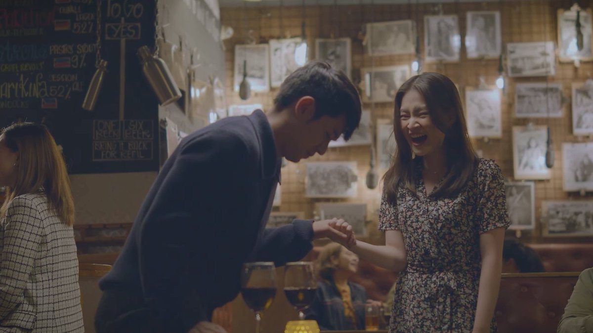 nyxazrl's tweet photo. Since by birth,Barbie was already blind and she was able to see colors for the first time then there she meet David who's living in the darkest phase of his life. 

lakas maka "You brought colors into my world" naman pala. 

BarDa WayYouLookAtMeMV
#BarDaTWYLAMMV https://t.co/35uCBF6iqe