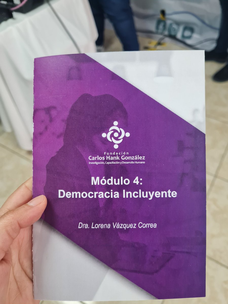 lorenavazcorrea's tweet photo. #EnTijuana #DemocraciaIncluyente https://t.co/3Dsnagj5cJ