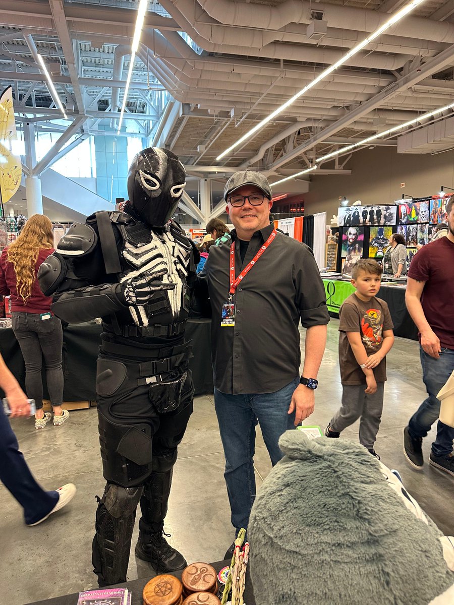 Cullen Bunn 🎃 on Twitter "“Hey Venom… I think there’s a cool