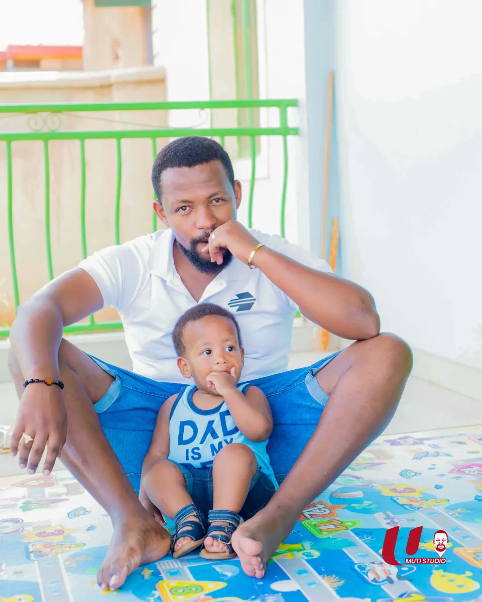 umutistudio's tweet photo. #weekend Nziza Fam 💖 Turabakunda mwese ☺️
#brothers 😎
#Bucuras
Photo: #UmutiStudio🏆
#LaCasaDeLosRecuerdos📸🎥 https://t.co/x96g5gVAiB