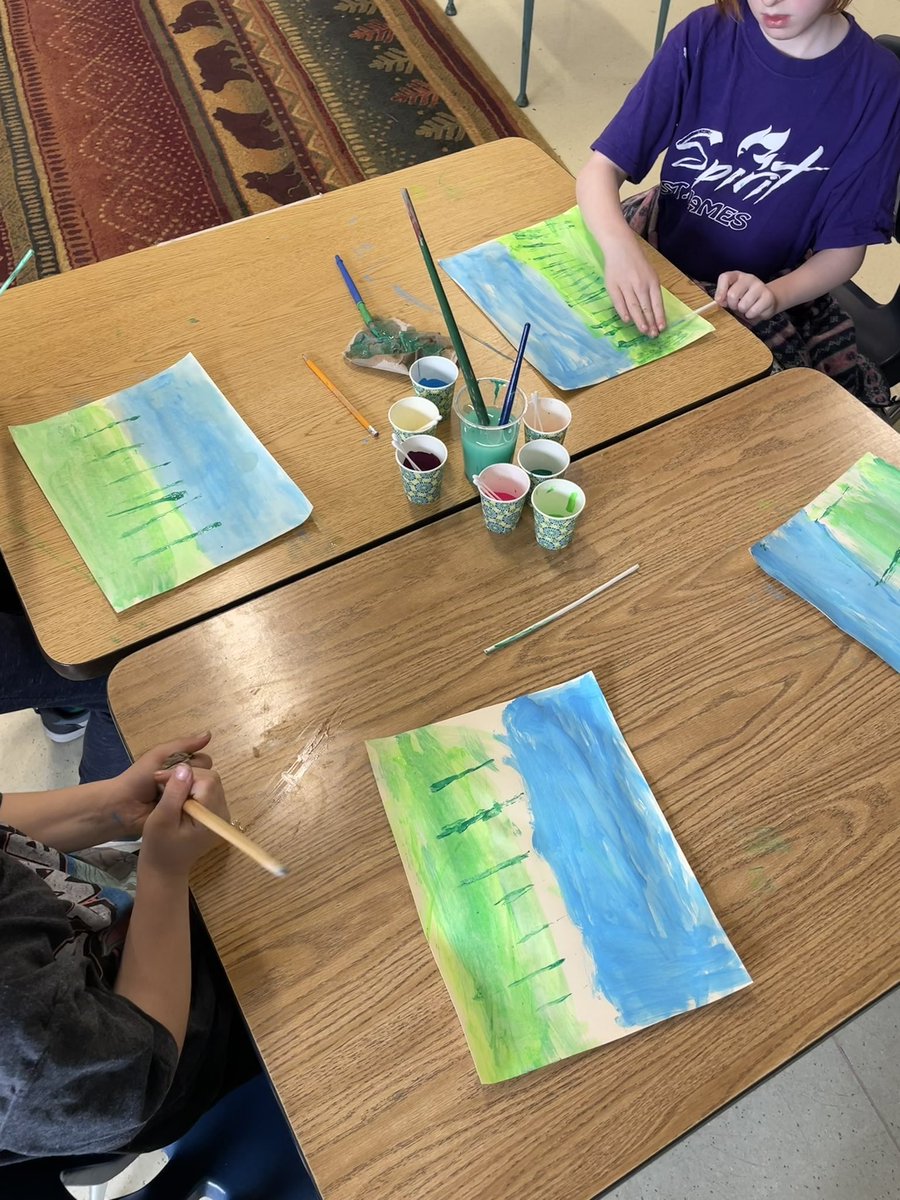 Miss David tweet media