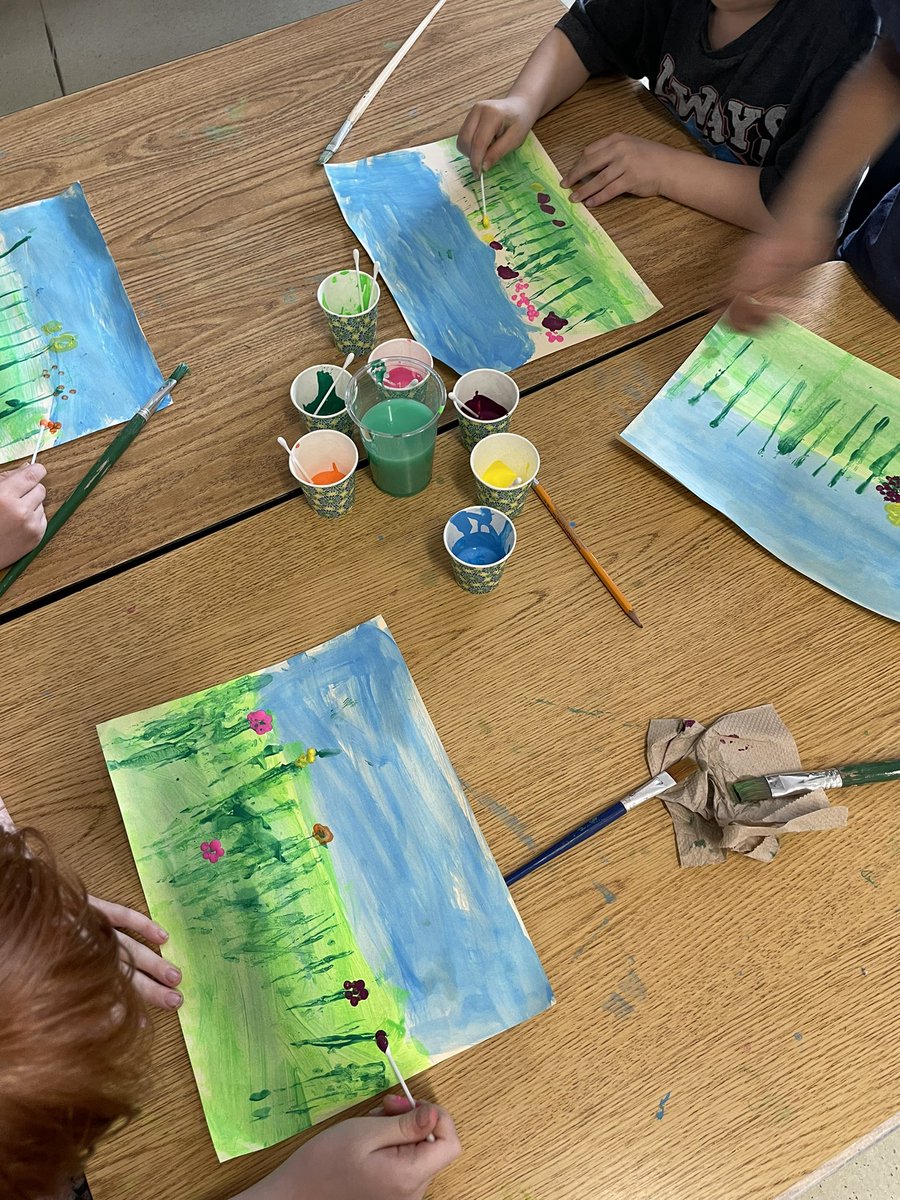 Miss David tweet media