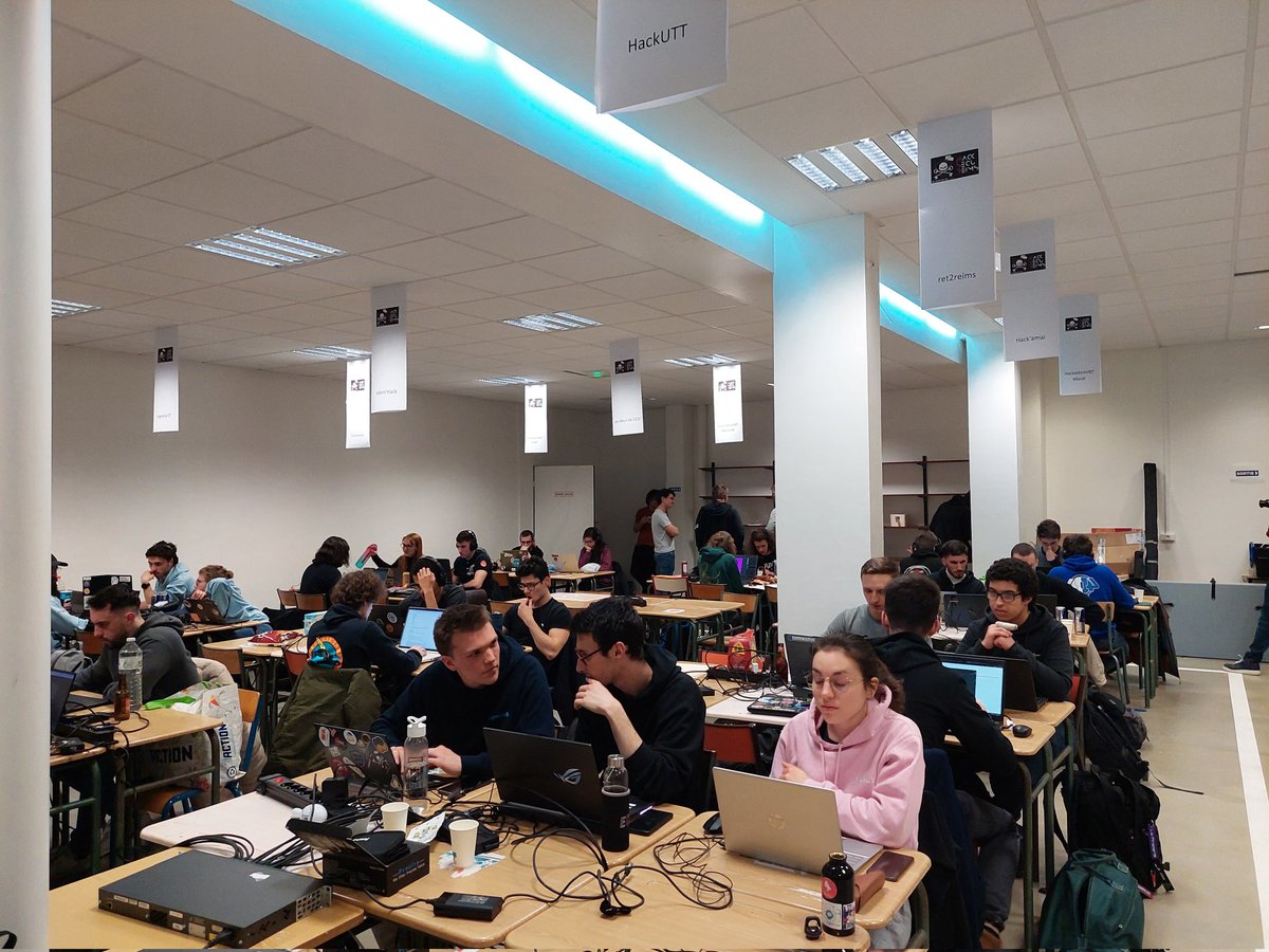 NumicaClusir tweet media