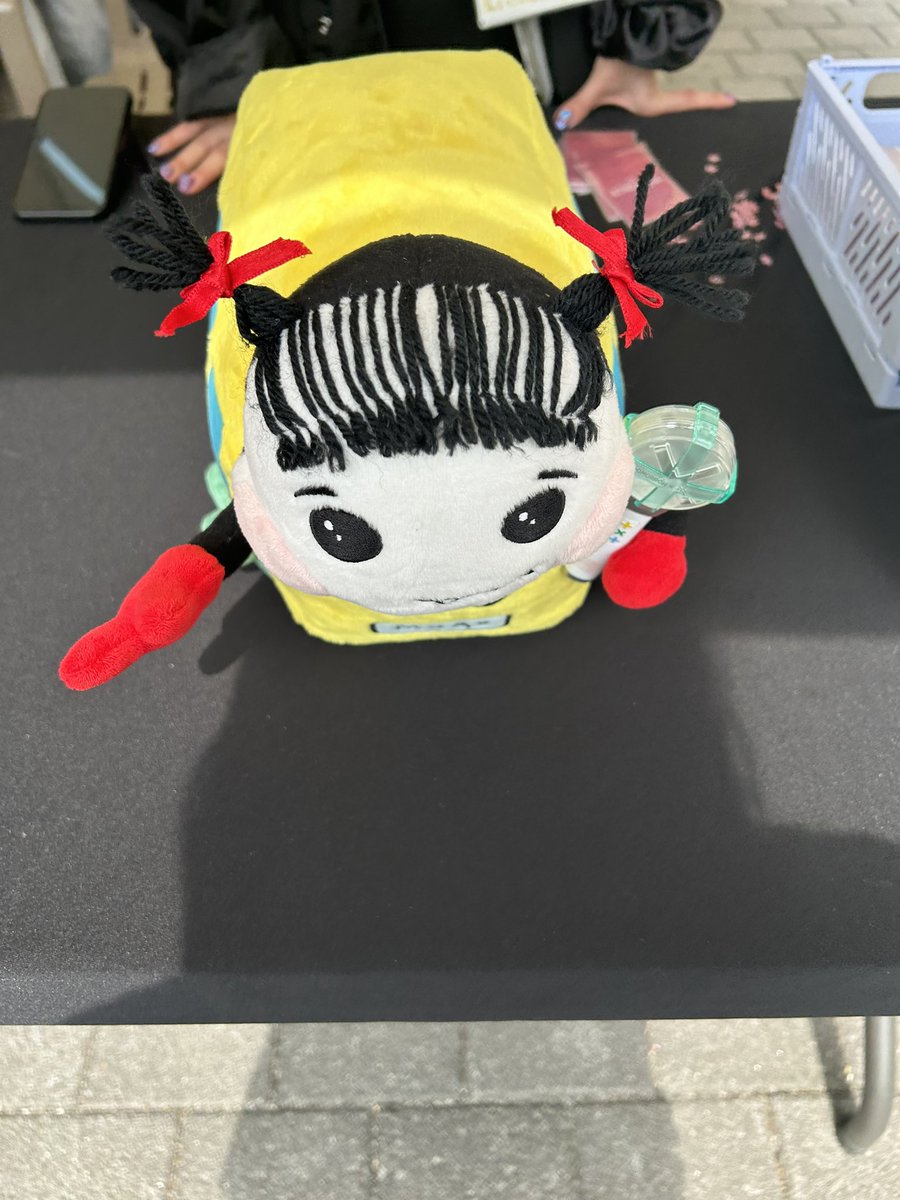 chilingchilin15's tweet photo. 넘 재밌었고 17열인데 겁나 잘보였어용 이맛에 콘서트를 가는구나..또 가고 싶어여ㅜㅜㅜㅜ https://t.co/voWjN6IHDP