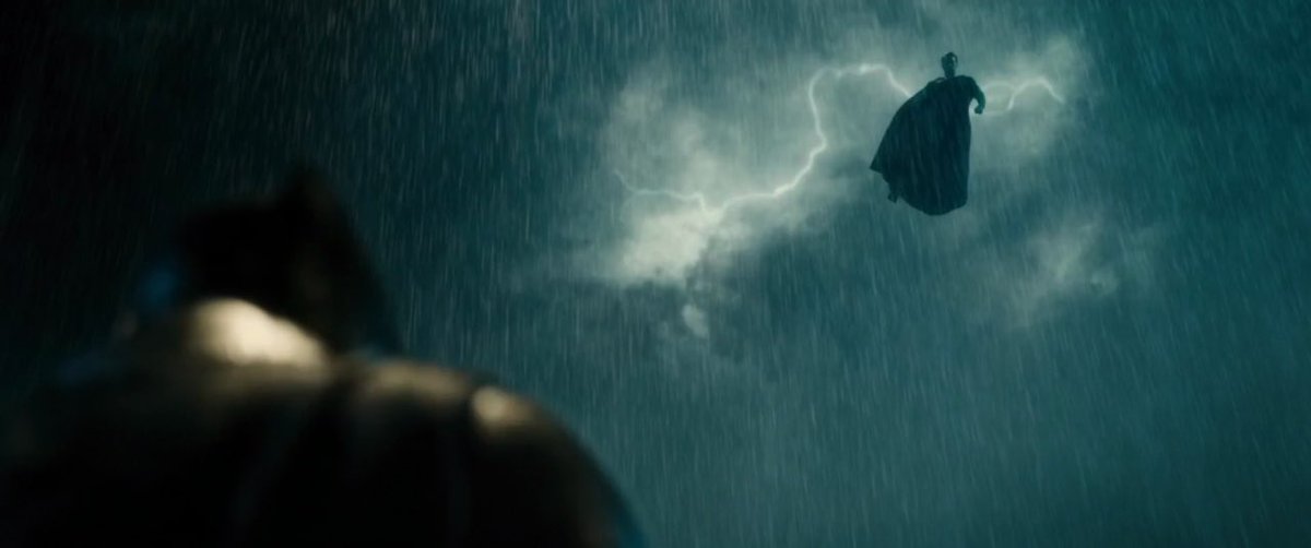 DiscussingFilm's tweet photo. 7 years ago today, ‘BATMAN V SUPERMAN’ released in theaters. https://t.co/IunnPrARov