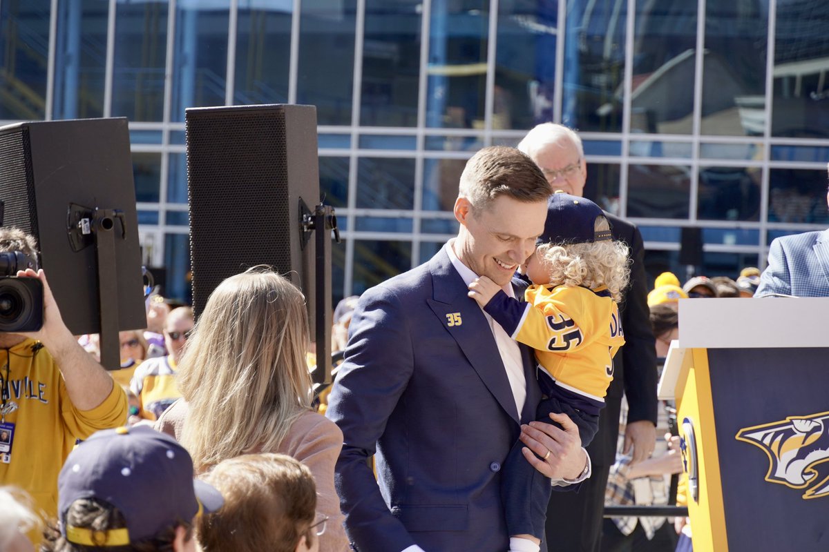 PredsNHL's tweet image. The Rinne family 💛