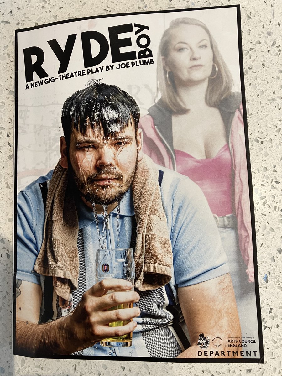 A pleasure to be invited to see the 'Department' in Ryde.  A new cultural event and workshop space with art at its heart. Also to watch the fantastic production by @HorseBoxTheatre of 'Ryde Boy'.  Great writing and production.  
facebook.com/departmentryde
highsheriffiow.co.uk