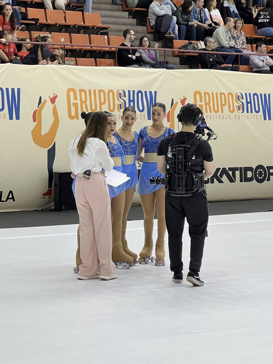 PATordera's tweet photo. Actuación finalizada ✅
39.99 puntos
#CampeonatoEspañaShow2023
#CuartetoSenior 👌🏻👌🏻👌🏻👌🏻
💫DURGA💫
@FedPatinaje #somPAT 💙 #Edea @RadioTordera @showdelsesports @FCPatinatge @Aj_Tordera @onamaresme #EB #AGC @AutocarsBarrera @rompoda @WorldSkate_news #RollLine https://t.co/v1WV2Hordc