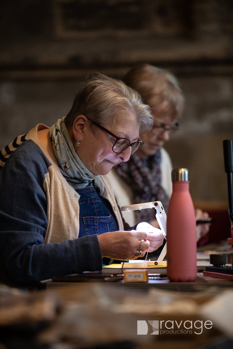 Artist in residence @SerenaPartridge delivering a workshop at @selby_abbey today as part of @SelbyStories #Selby #art #Embroidery