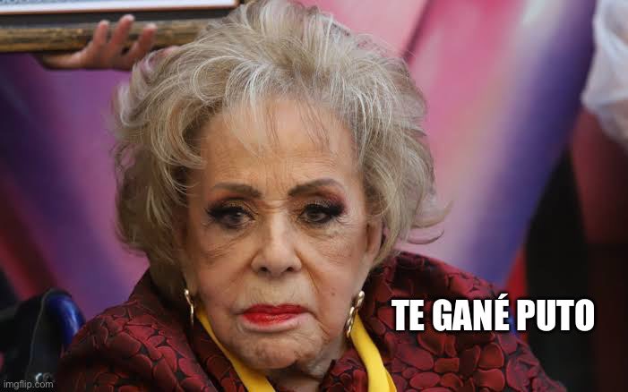 Y mientras tanto, en la guarida de Silvia Pinal… #Chabelo