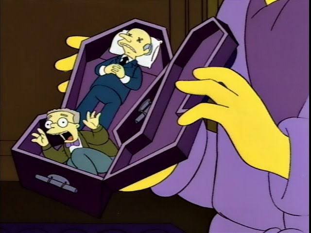 Yusdan's tweet photo. El destino del Señor Aguilera es ser enterrado vivo a los pies de Chabelo. https://t.co/9ArcjzC5o7