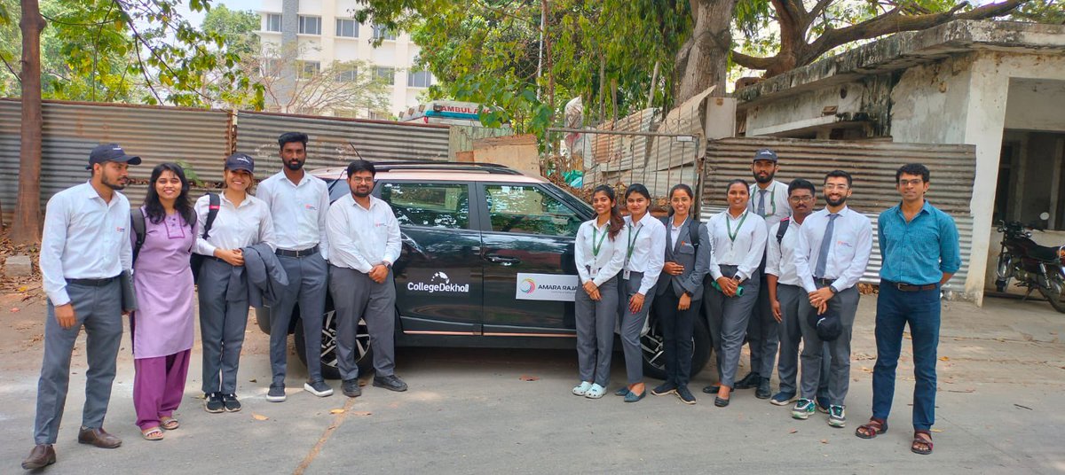SunPedal_Ride's tweet image. Day 13. Student interactions at Ramaiah Institute of Management. Organised by Dr. Megha Verma, Head of Centre of Sustainability. @Mahindra_XUV400 @CollegeDekho @AmaraRaja_Group #driEVtoEducate #ElectrifyingTheFuture #PoweringTheBetterFuture #thesunpedalride #electric #sustainable