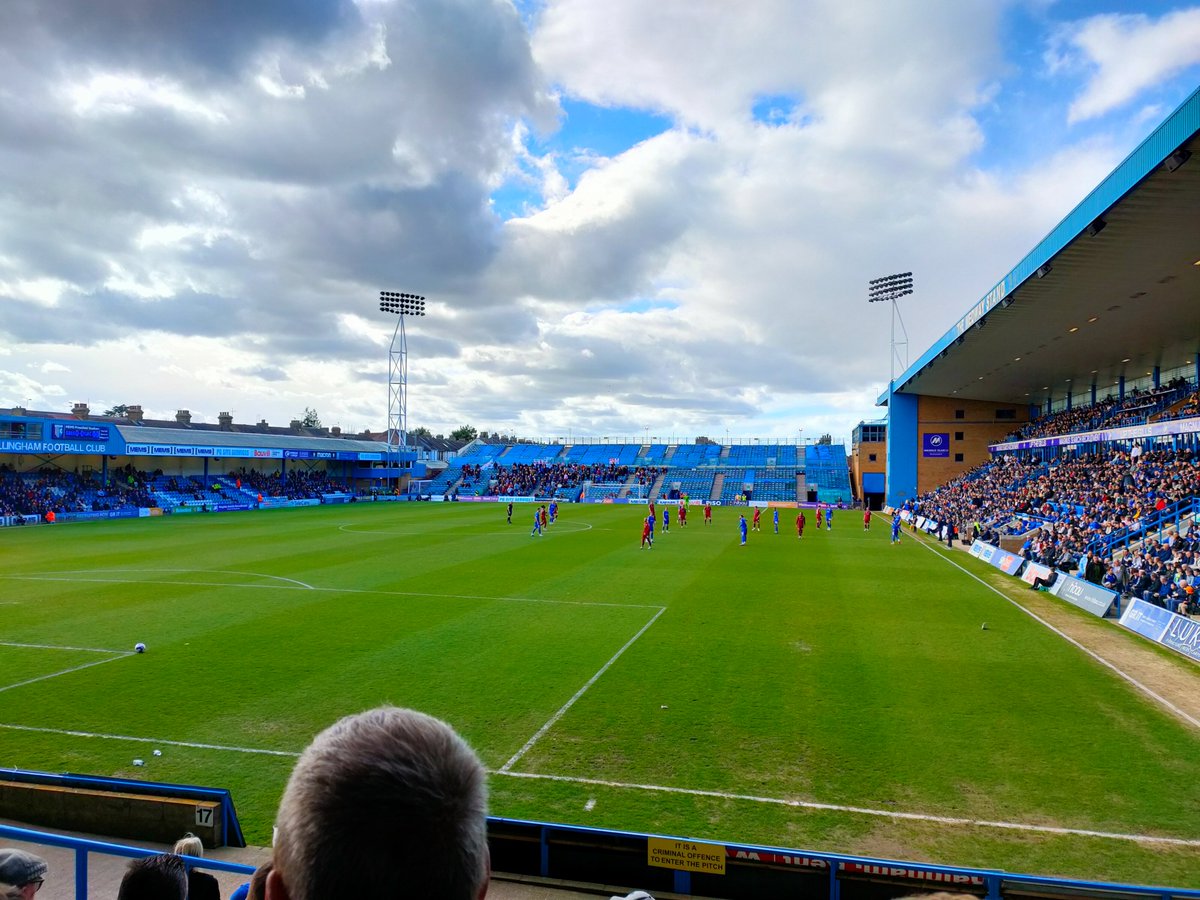 It's been almost 10 years to the day since I made it to a home match. It's good to be home (of the shouting men) #Gills #uptheGills