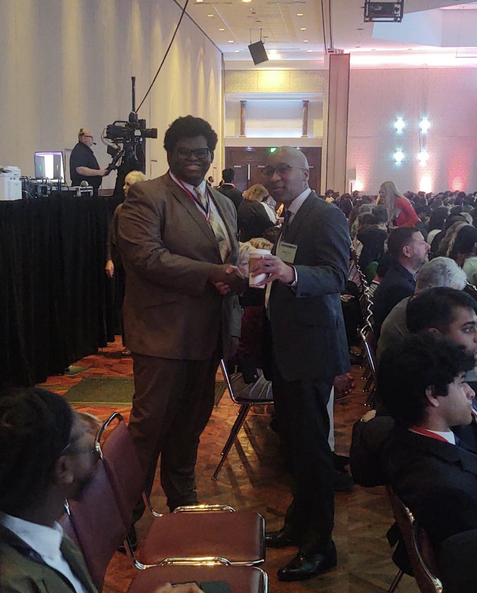VernonMaloneCCA's tweet photo. Congratulations to FBLA competitor Michael for placing in the top ten in the Future Business Leader event! @VMCCAFBLA @FBLA_National @SEasternArea @CTEforNC @WCPSS_CTE @wcpssmagnets @WCPSS https://t.co/tHz6uQfdnw