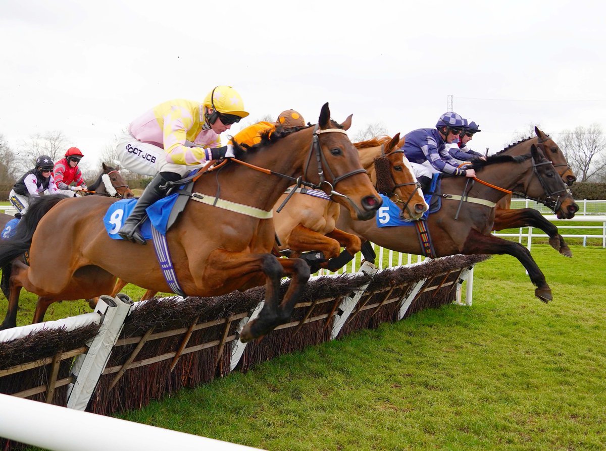Leicester Racecourse tweet media