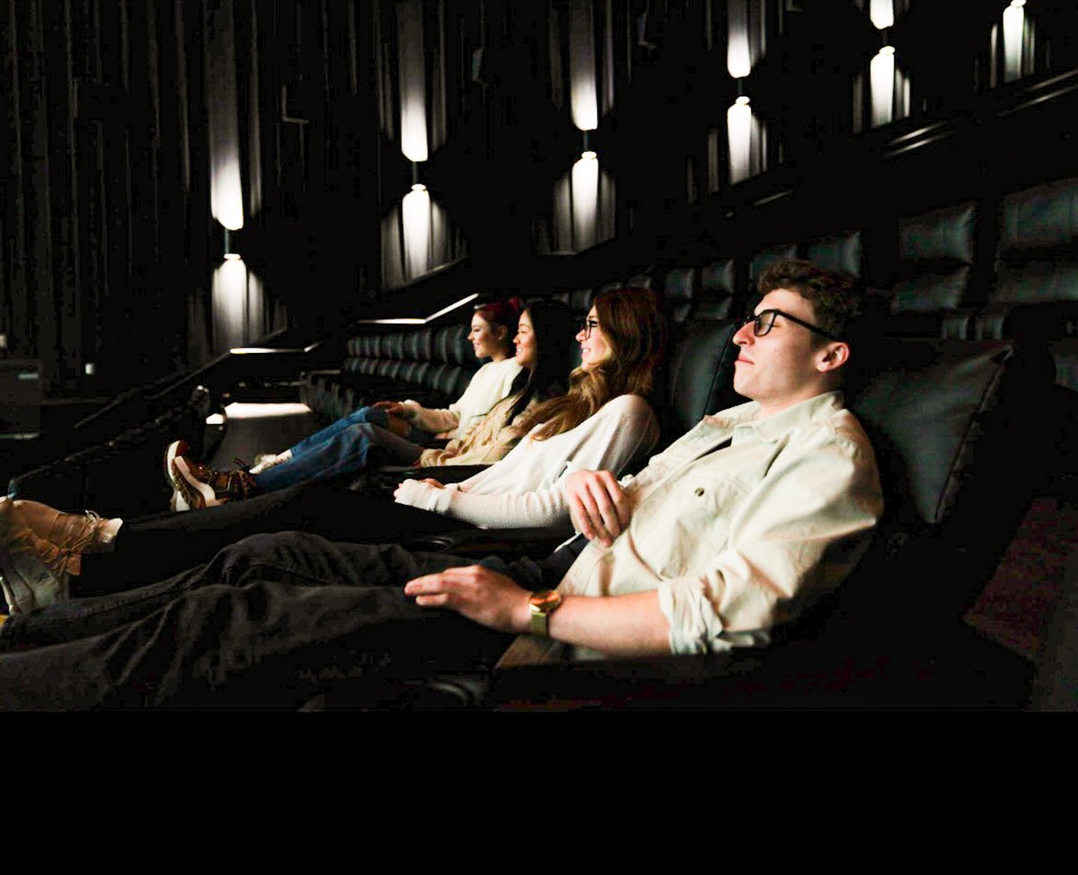 Long week? Kick back and relax with B&B Theaters at First & Main. Browse today's showings online at ow.ly/NgYS50NjsnJ 🎥🎞 #firstandmain #relax #movies