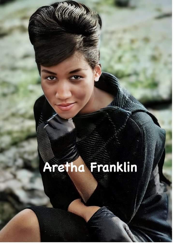 Happy Heavenly Birthday to the Queen of Soul Ms. Aretha Louise Franklin; Mar 25, 1942 – August 16, 2018) was an American singer, songwriter and pianist. She has twice been placed ninth in Rolling Stone's "100 Greatest Artists of All Time". (Show ur Love)❤️Bootsy baby!!!🤩