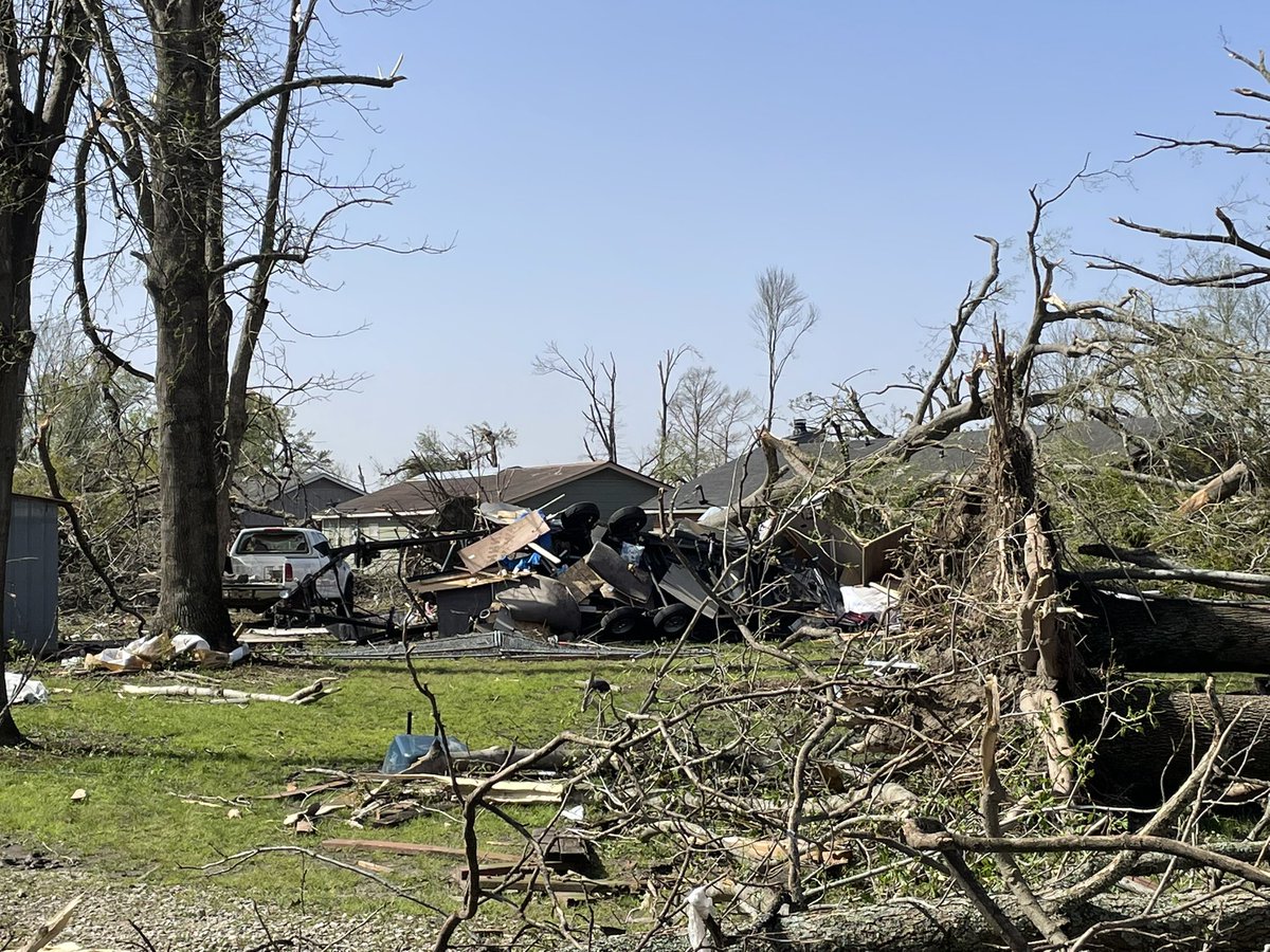 MaddieNolanTV's tweet photo. Complete devastation, never seen anything like it. #sharkeycounty #RollingFork #wxms https://t.co/BBJOMtmtbo