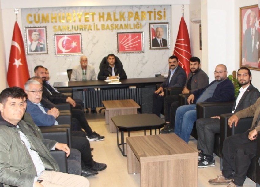 Milletvekili a. adayımız Abdulkadir GÜL ve ilçe başkanımız Ömer GÜL ile birlikte il başkanımız Ferhat KARADAĞ'ı ziyaret ettik. 
#Secim2023 
<a href="/karadagferhatt/">Ferhat KARADAĞ</a>