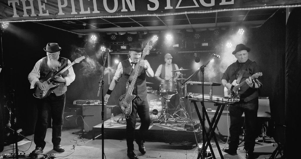 AutumnSaints's tweet photo. Pow! Still spinning from our win @thepiltonstage @glastonbury! Grateful to judges, Neil &amp; all for sharing posts, follow us &amp; music messages. We can't wait for June. More soon. Thanks, y'all.Yours in Maximum Americana, Britt, David, Martin &amp; Nick ♥️🙏🤠 Photo credit: @PacificCurd https://t.co/YfXEebzu9X
