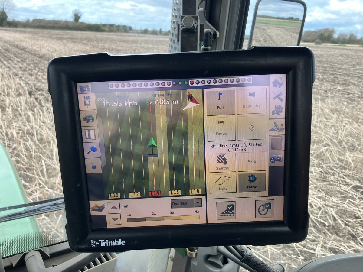 David White 🇬🇧+🇪🇺 tweet media