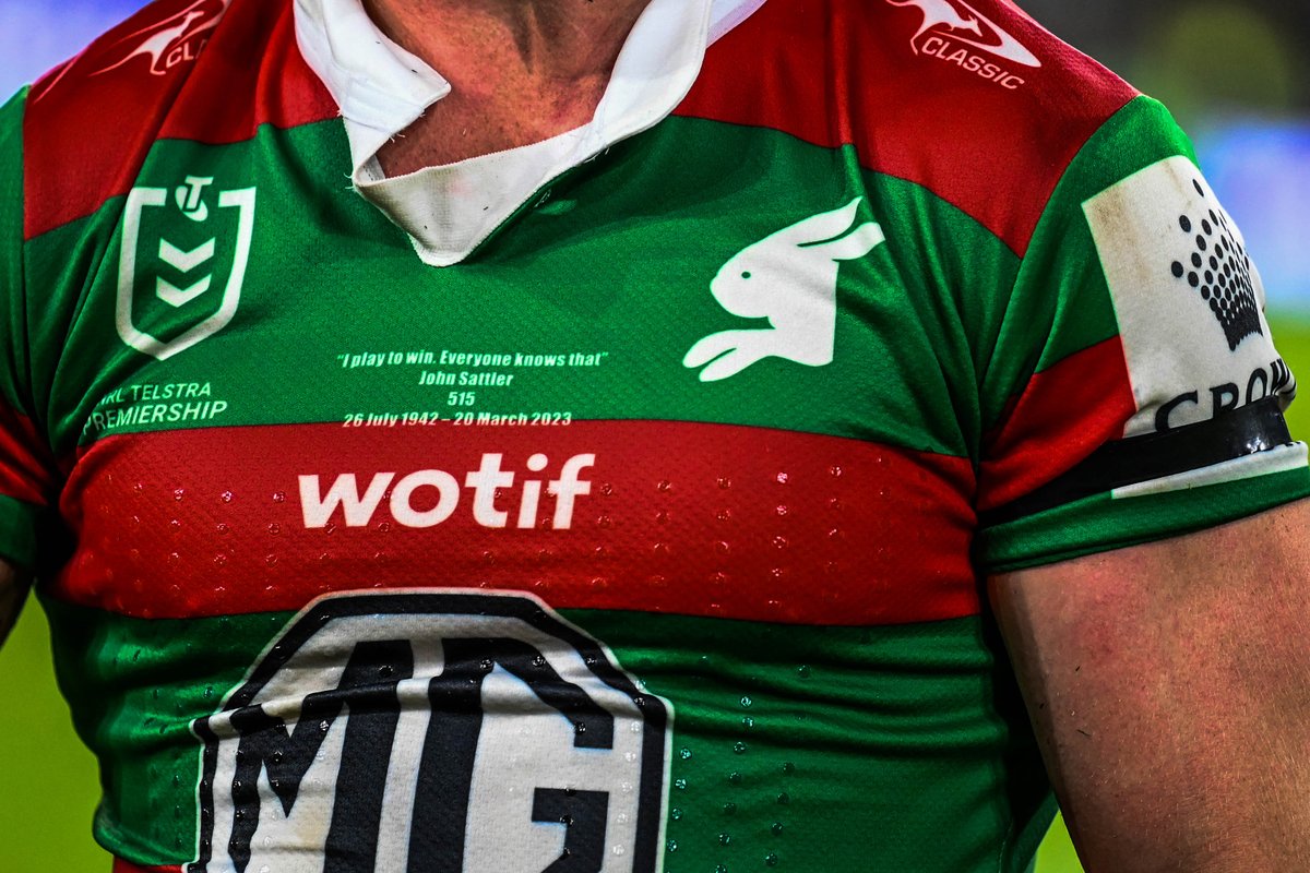 AccorStadium's tweet photo. We did it for Satts. We did it for the Red & Green. And of course the winning score was 13!
A famous @SSFCRABBITOHS victory on an emotion-charged evening as 18,379 fans lifted the home team to a memorable 13-12 win over the @SeaEagles at #AccorStadium.
#Satts #JohnSattler https://t.co/lxrENWzC2a
