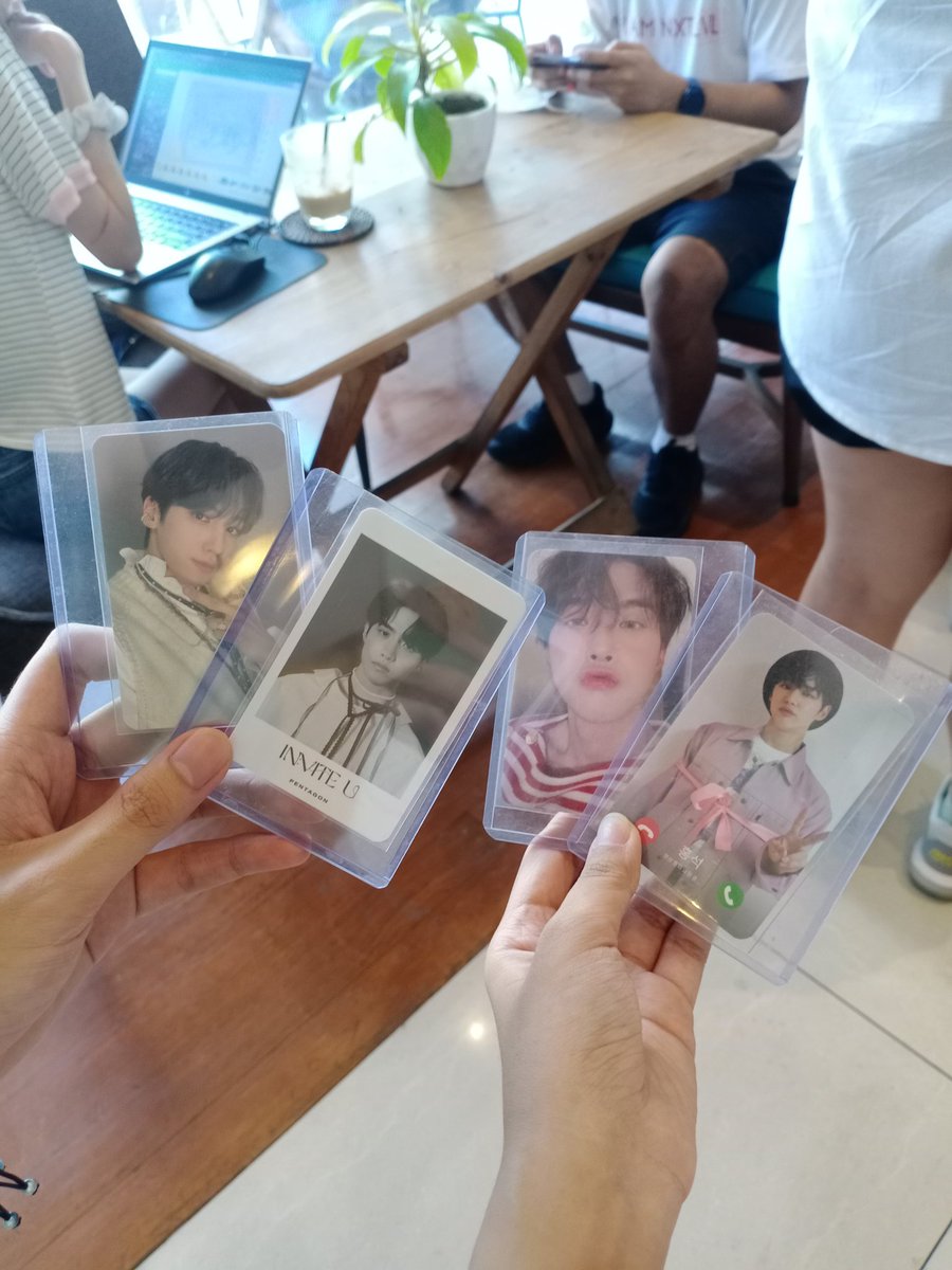 lovinghonggu's tweet photo. Also to all the unis that I met today thank you so much!!! won't be posting the selfies bc idk if they want their faces to be shown but thank youπ₯Ίπ
#ForYEOONE_InFullBloom
#μ¬μ #YEOONE
#μ¬μ°½κ΅¬ #YeoChanggu
#ννκ³€ #PENTAGON
@CUBE_PTG https://t.co/nQP6I6iARN