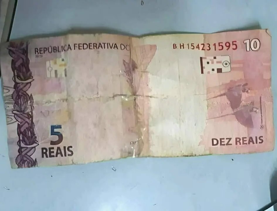ItapajeF's tweet photo. Eu nunca encontro nada, e quando encontrei algo. Foi esse Frankenstein aqui!
• Ô tristeza! 😅🤣 https://t.co/5kYIuqcdHM