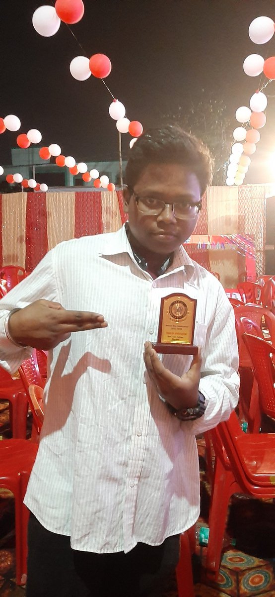 This was my honour to get this wonderfull surprise. Thanks my college #governmentautonomouscollegerourkela for choose me to this beautiful #award for #bestsupporter for the my selfless service to the College and Hostel. 
#bestsupporter #award #awardwinning #sandeepmunda