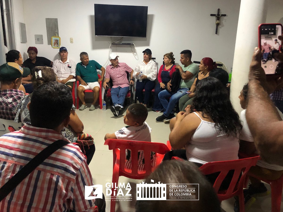 GILMA_DIAZ_'s tweet photo. #EnValparaíso nos sentimos como en casa,  comunidad comprometida con el desarrollo de su territorio urbano y rural.

#InnovaciónSocial https://t.co/6rIuguKs05