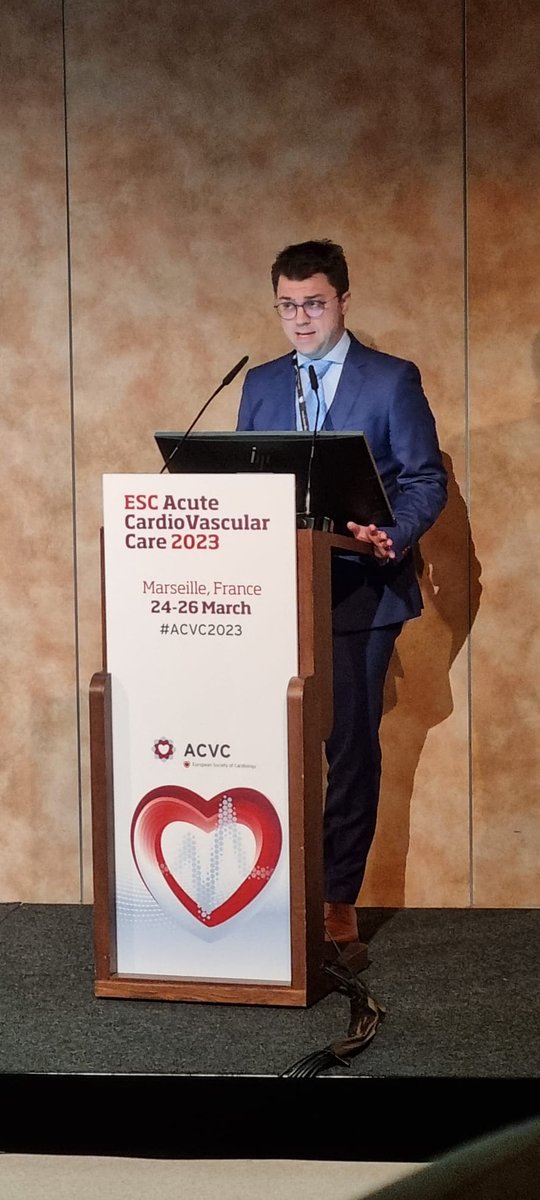 <a href="/FH_Verbrugge/">Frederik H. Verbrugge</a> completely killing it in #ACVC2023 discussing vasodilators in CS. "I completely disagree with the guidelines" 
<a href="/UZBrussel/">UZ Brussel</a>